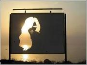 В студию моды и стиля требуется косметолог – визажист - стилист.